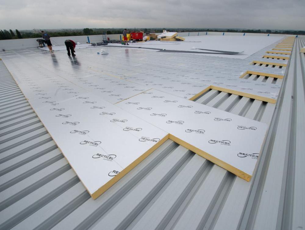 Uitbeelding Spit rol Eurothane Silver | Recticel Insulation