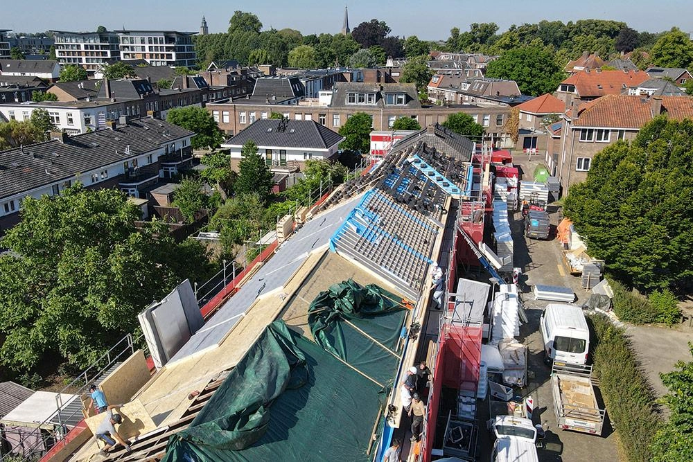 Renovatie 27 woningen te Zutphen met Powerroof Max isolatie