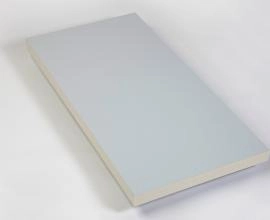Powerboard white isolatiepanelen voor hellend dak langs binnen met witte en zilver afwerkingslaag